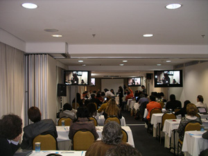 mmp090810_plateiatras